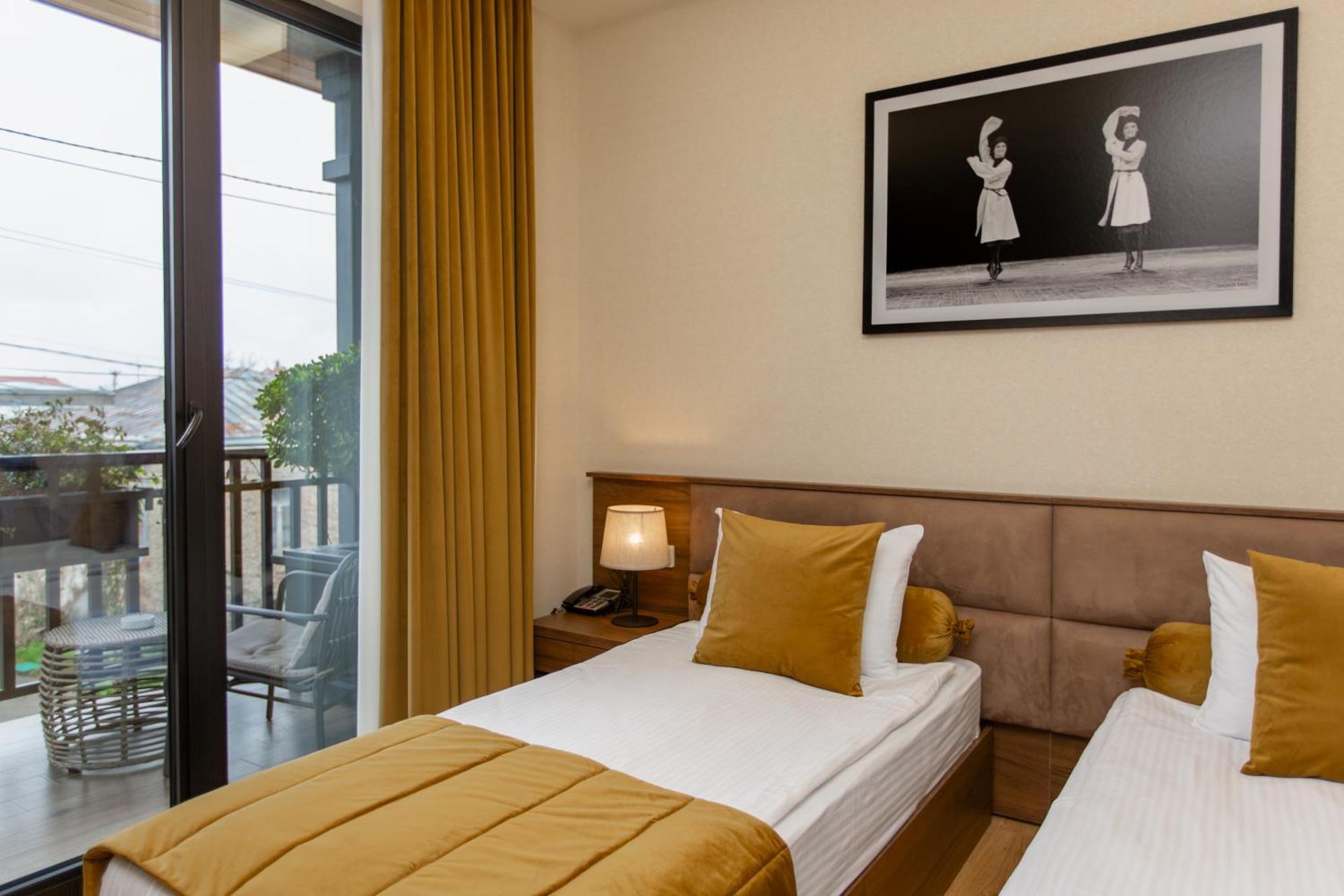 Seventeen Rooms Telavi Dış mekan fotoğraf