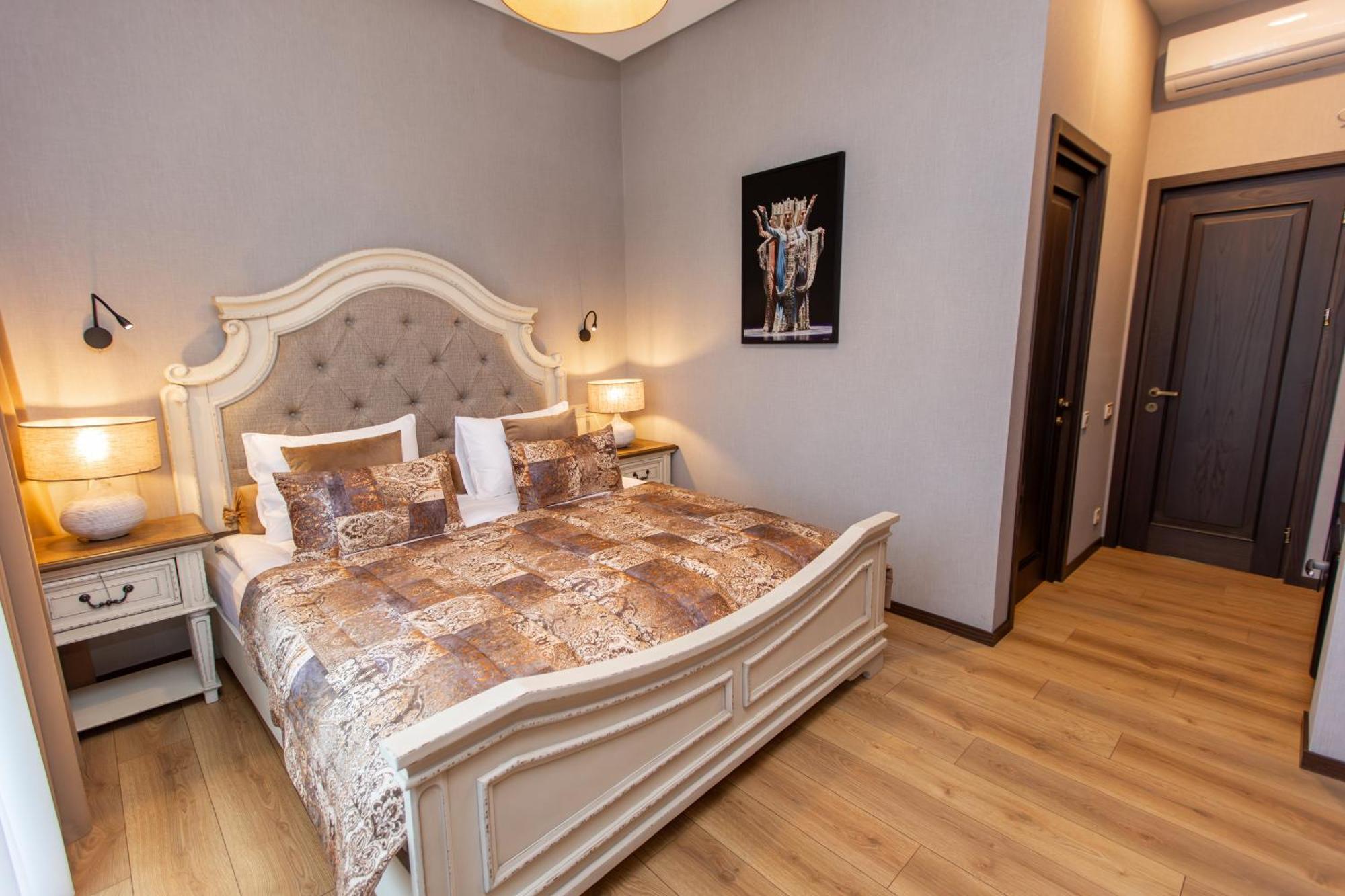 Seventeen Rooms Telavi Dış mekan fotoğraf