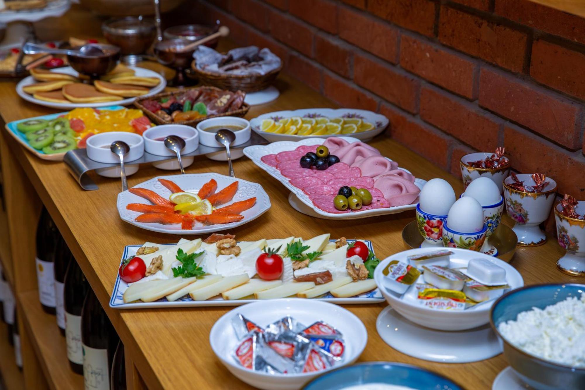 Seventeen Rooms Telavi Dış mekan fotoğraf