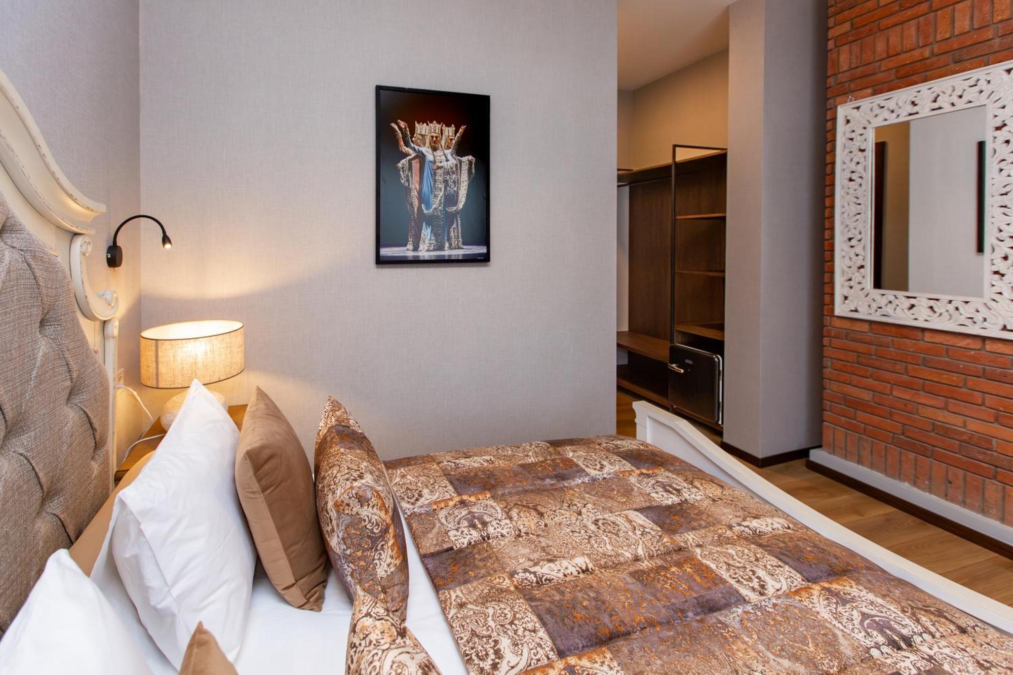 Seventeen Rooms Telavi Dış mekan fotoğraf