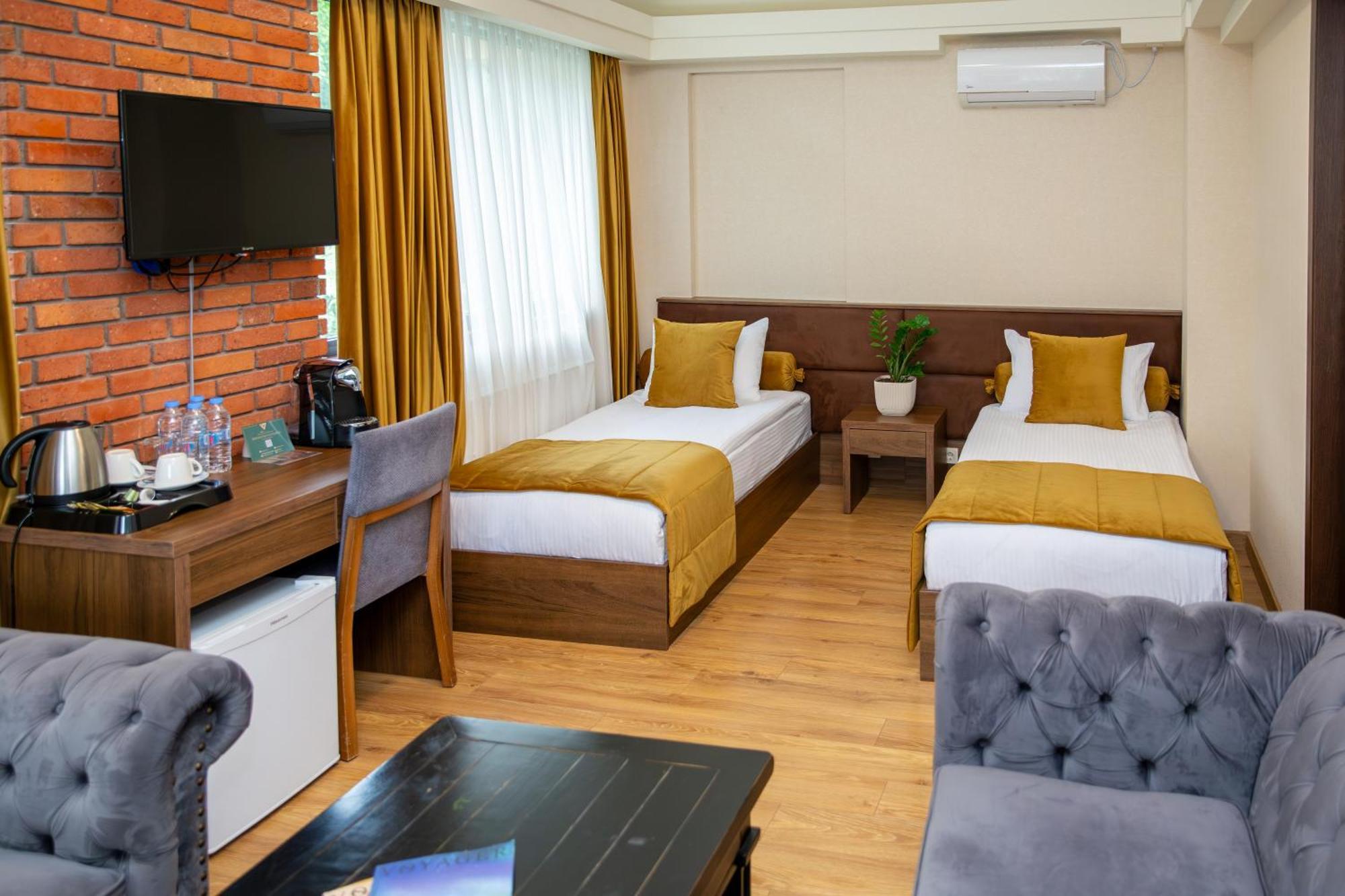 Seventeen Rooms Telavi Dış mekan fotoğraf