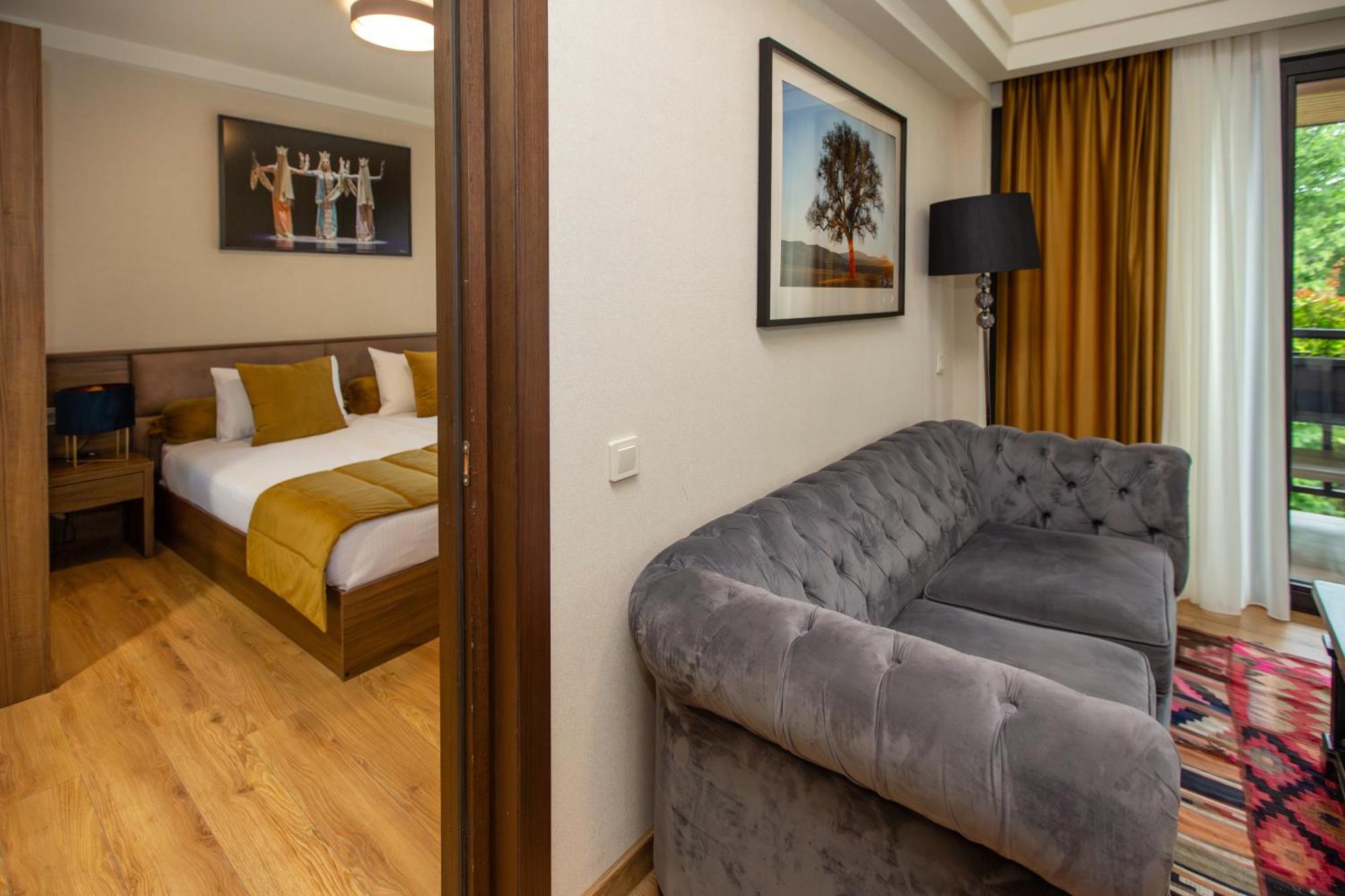 Seventeen Rooms Telavi Dış mekan fotoğraf